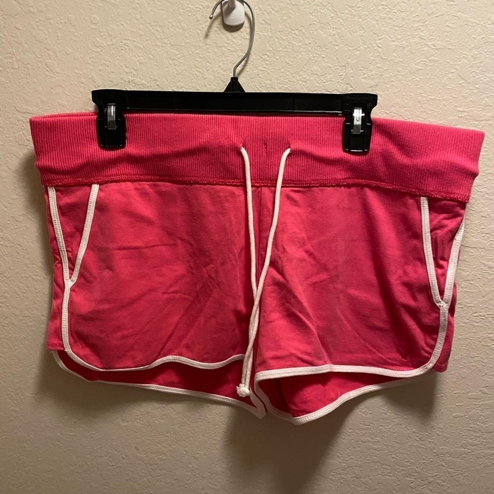 NWT American Eagle pink shorts with pockets